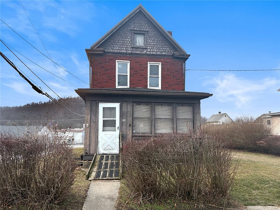 1st image of 901 Broadway Ave