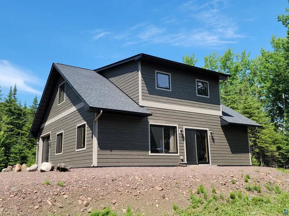 1038 3rd Ave W, Grand Marais, MN 55604