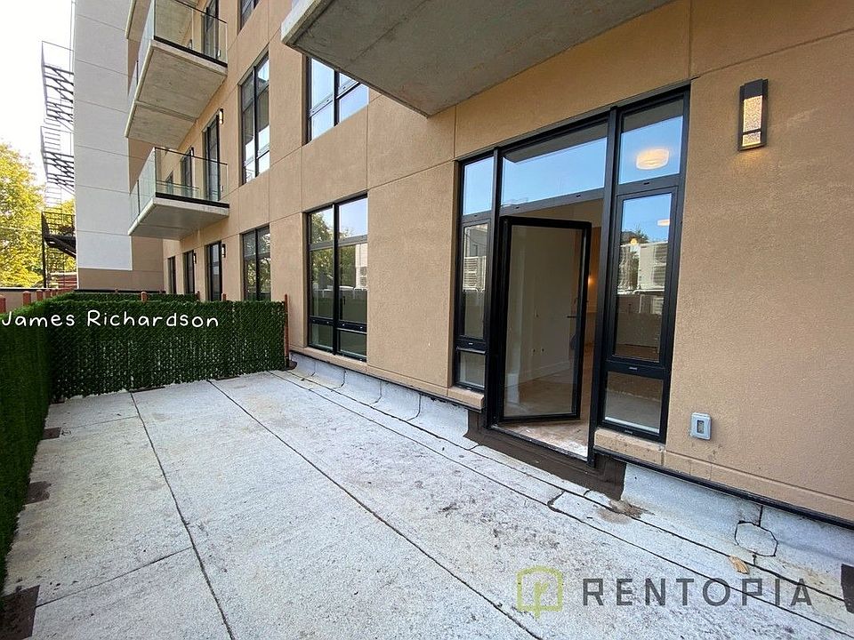 1st image of 150 Eagle St #633