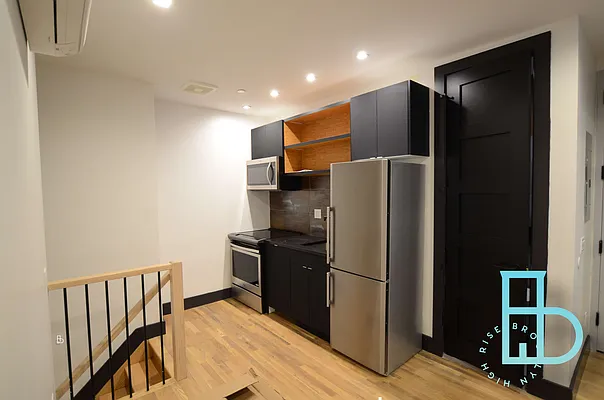 Rented by Miron Realty Group | media 60