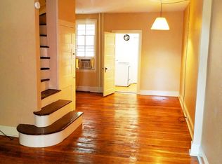 121 N Mole St, Philadelphia, PA 19102