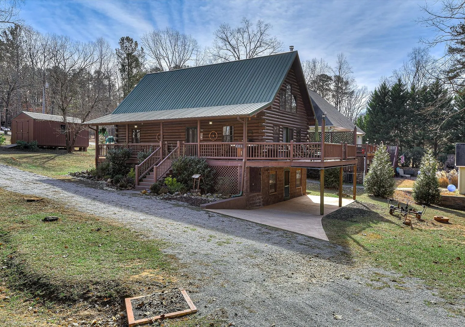 Fully Furnished Monthly Lake Cabin Rental | Available October March — Photo 3