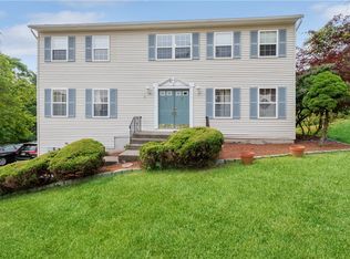 2 Ewald Pl, Stony Pt, NY 10980