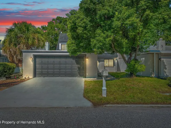 4121 Schooner Ln, New Port Richey, FL 34652