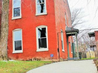 2423 Salena St, Saint Louis, MO 63104