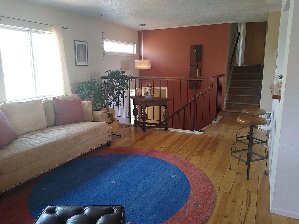 1st image of 2307 Calle Pacifica