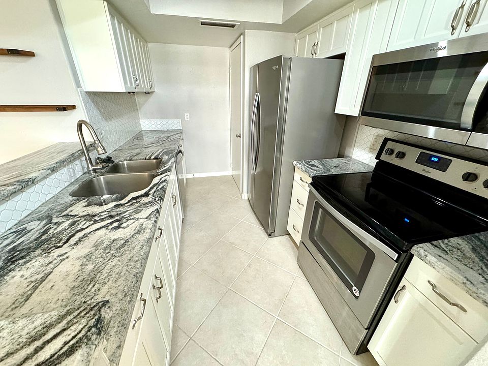 1st image of 1333 E Morten Ave Unit 124