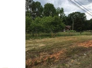 8534 Hickory Flat Hwy, Woodstock, GA 30188