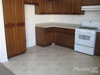 5th image of 15616 Choctaw Ct
