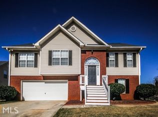 3662 Colonnade Ct, Rex, GA 30273