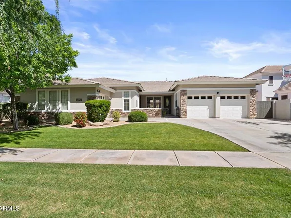 2826 E WASHINGTON Court, Gilbert, AZ 85234