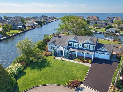 26 Christopher Court, Babylon, NY, 11702
