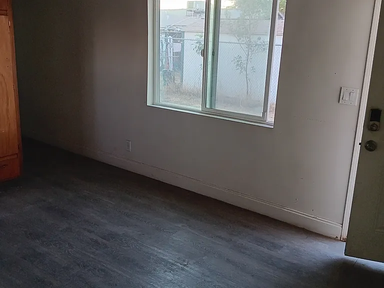 4008 W Maricopa St #B — Photo 4