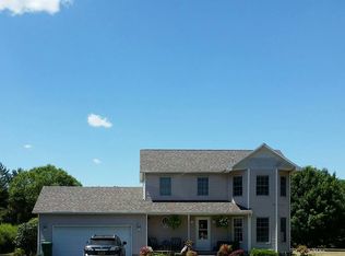 8984 Asbury Rd, Le Roy, NY 14482