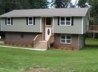 80 Woodbine Dr, Carrollton, GA 30117