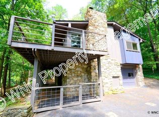 1 Hy Vu Dr, Asheville, NC 28804