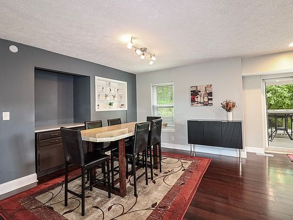 5th image of 9134 Andiron Dr