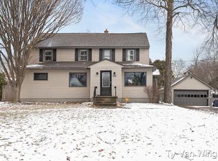 130 Wallinwood Ave NE, Grand Rapids, MI 49503