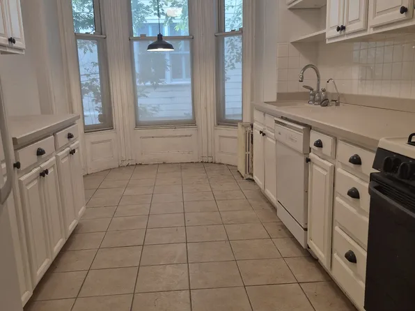 122 Clinton Avenue image 14 of 16