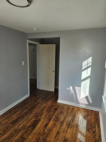 4196 Buckingham Ave — Photo 13