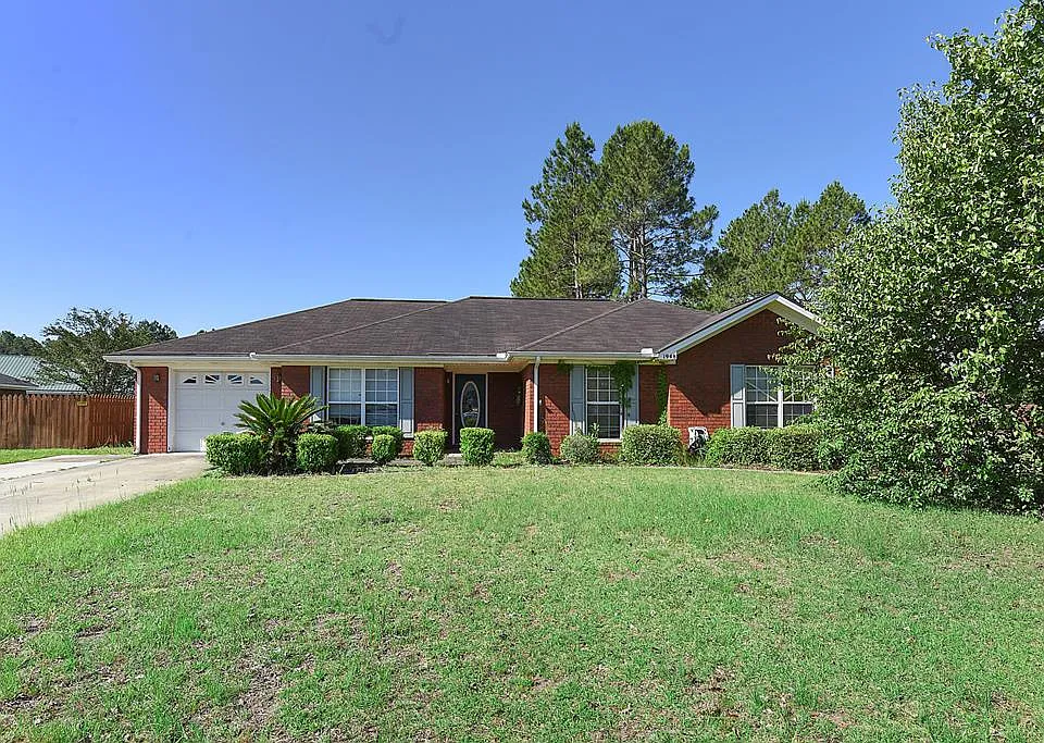 1948 Kingston Ln