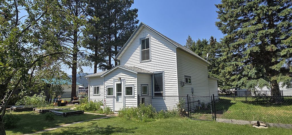105 S Adams St - Property Image