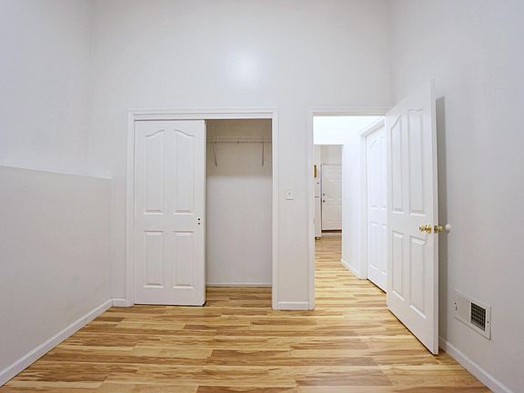 3rd image of 116 Bayview Ln Floor 1