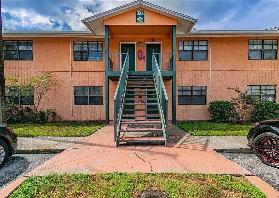 1st image of 322 Oak Rose Ln APT 102