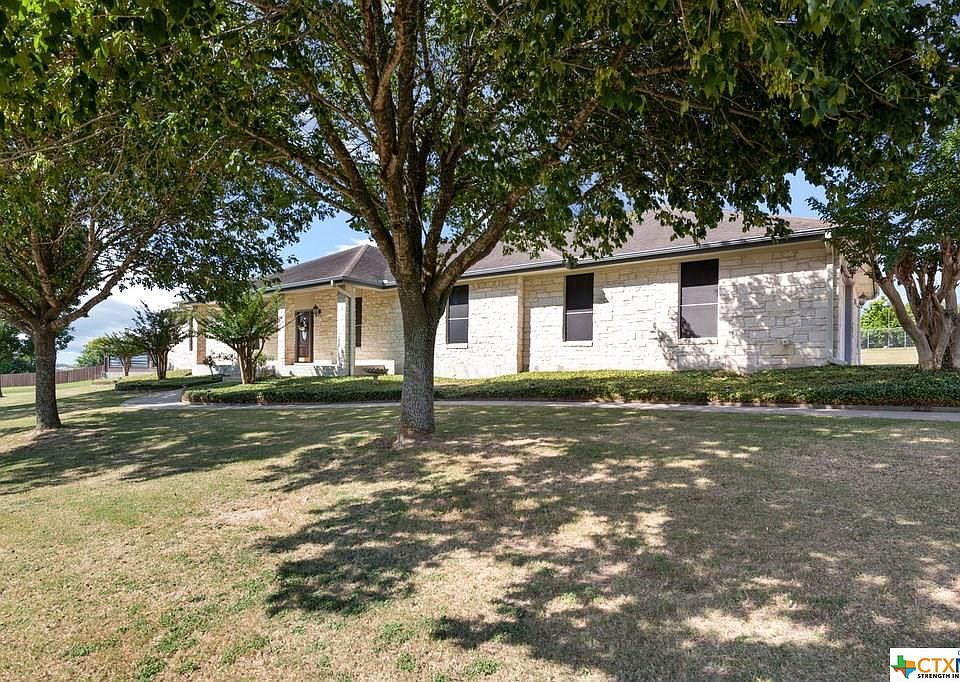 1st image of 108 Clarks Grove Ln