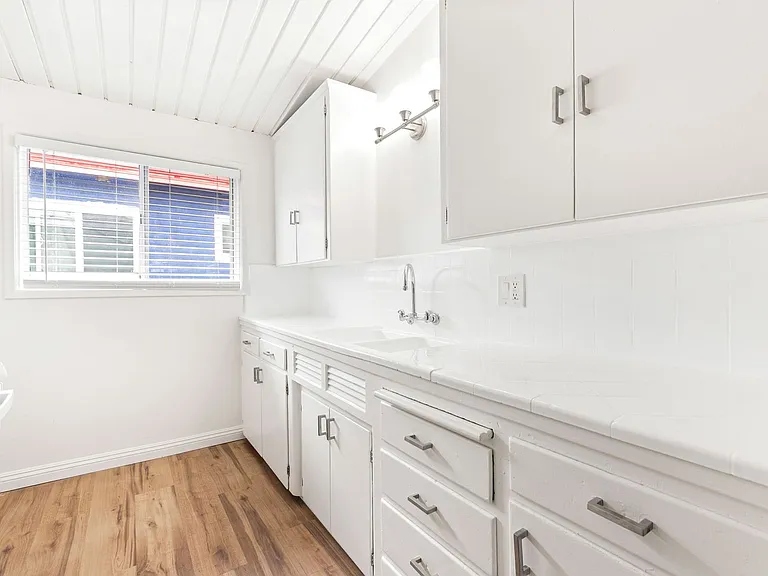 4115 Palmwood — Photo 8