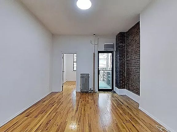 2nd image of 423 E 78th St APT 1E