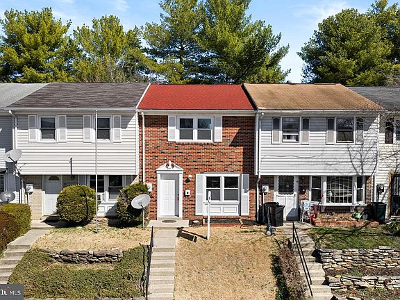 2nd image of 21 W Orndorff Dr