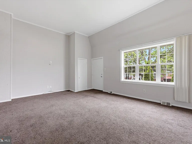 151 Chadwick Ave — Photo 2