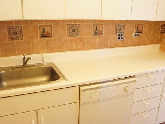 5th image of 88-11 34th Ave #1G