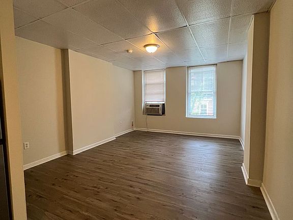 3rd image of 311 S 13th St APT 502