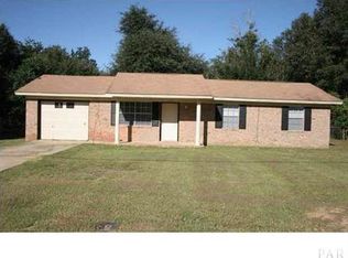 5595 Jones St, Milton, FL 32570