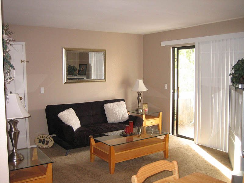2nd image of 7193 Shadow Ridge Dr APT 9C