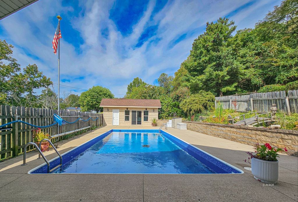 Real estate listing image