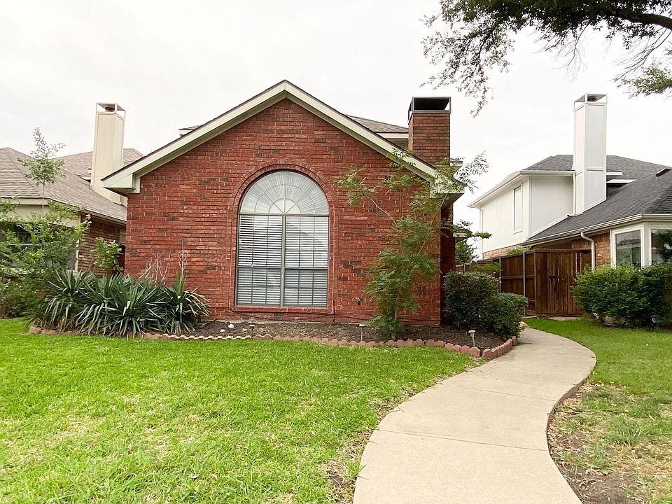 1st image of 2015 Greenview Dr