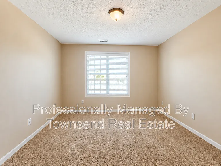 4211 Cherry Hill Ln — Photo 16
