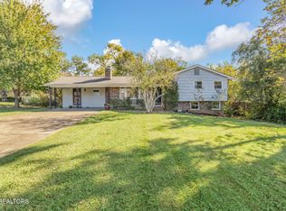 6624 Candy Ln, Knoxville, TN 37920