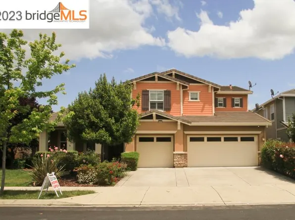 1374 Maple Dr, Oakley, CA 94561