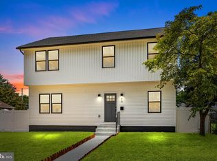 419 Girard Ave, Croydon, PA 19021