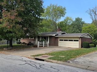 2619 Brook Dr, Quincy, IL 62301