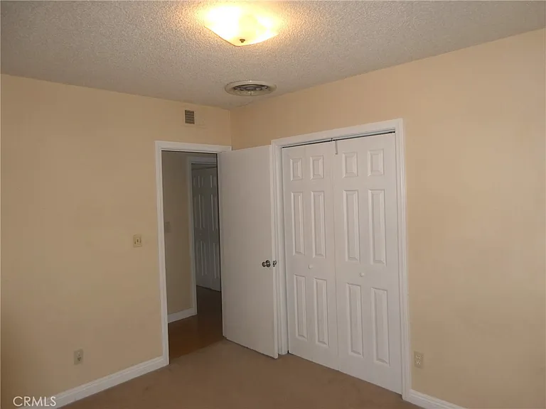 8208 Kentland Ave — Photo 14