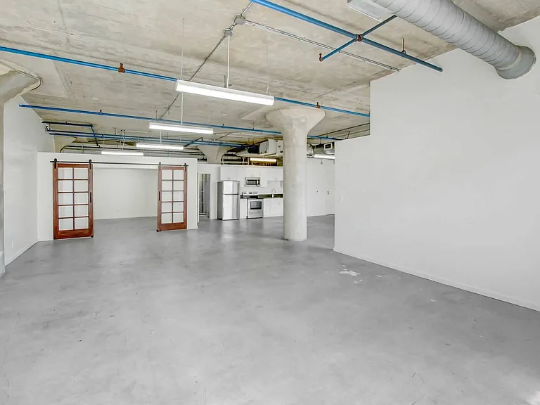 RiverFront live - Work Lofts — Photo 131
