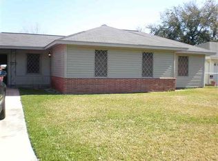 4620 Boyd Ave, Groves, TX 77619