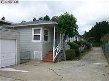 5th image of 6155 Seminary Ave