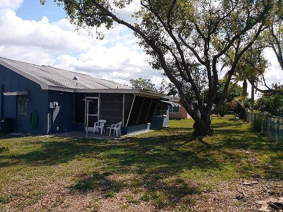 view of backyard