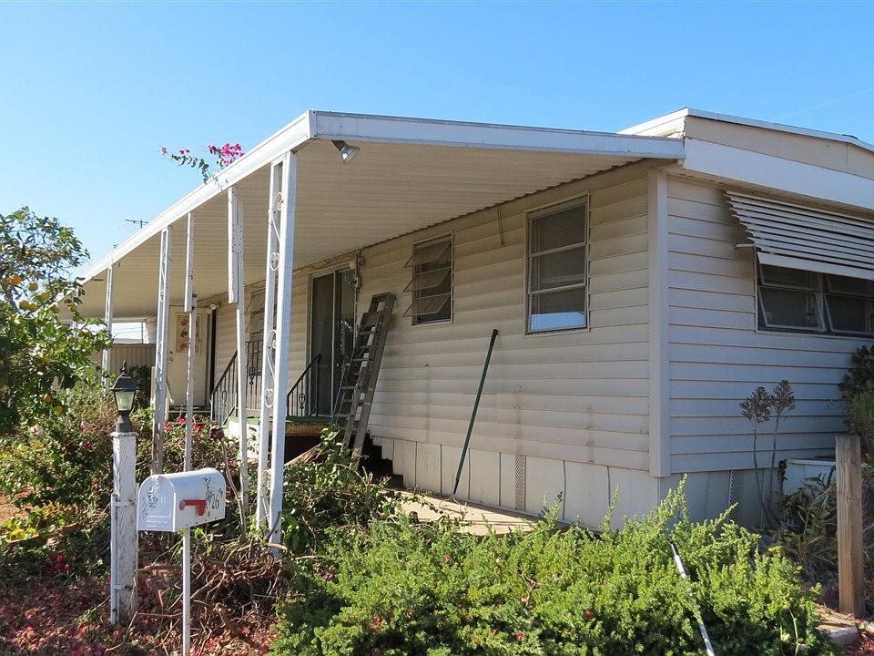 2nd image of 2438 E Vista Way Space 26